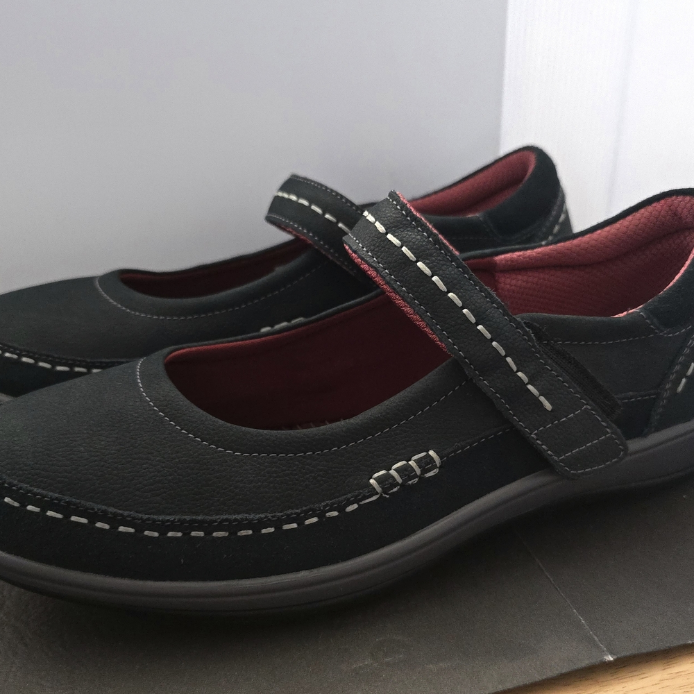 Orthofeet Athens Orthopedic Mary Jane Shoes. Navy Blue, Leather